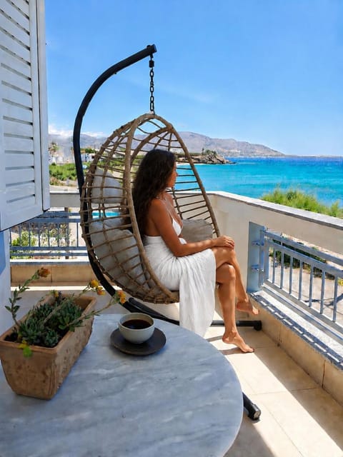 Property building, Balcony/Terrace, Balcony/Terrace, Location
