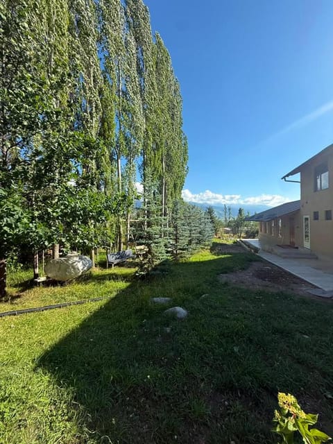 Day, Natural landscape, Garden, Garden view, Mountain view