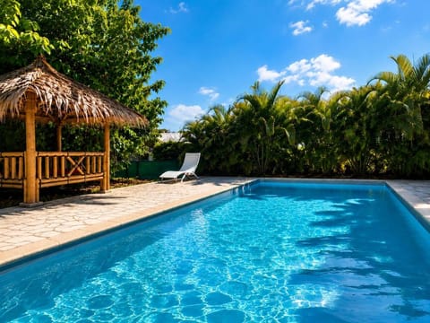 Swimming pool, Swimming pool