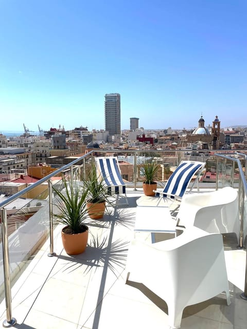 Patio, Day, Balcony/Terrace