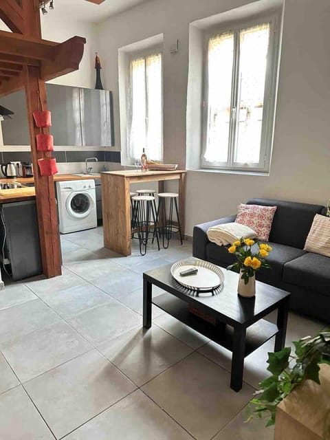 Seating area