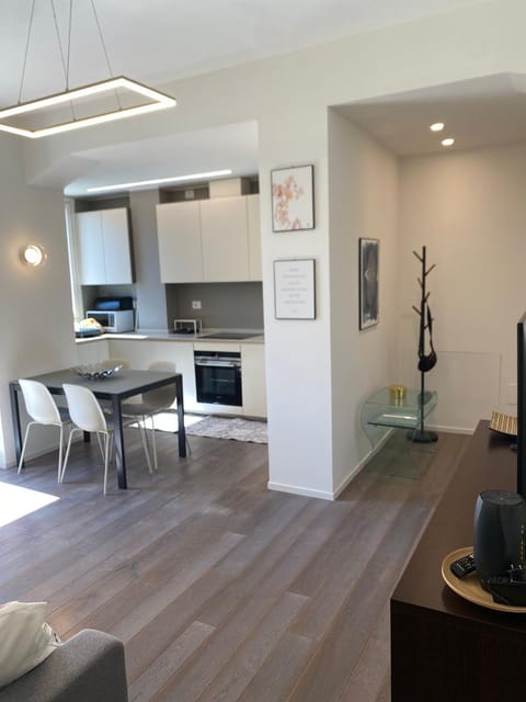 Facade/entrance, Living room, kitchen