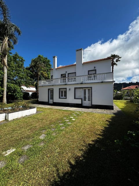 Property building, Garden, Garden view