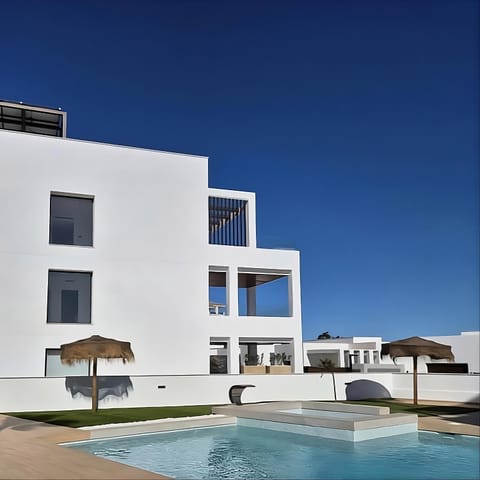 Property building, Swimming pool