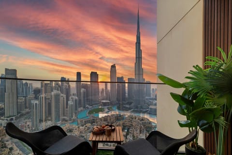 Nearby landmark, Balcony/Terrace, City view, Sunset
