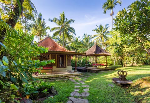 Property building, Garden view