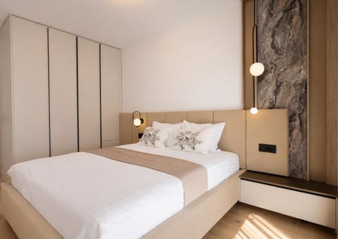 Bed, Photo of the whole room, Bedroom, wardrobe
