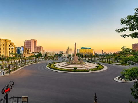 City view, Location