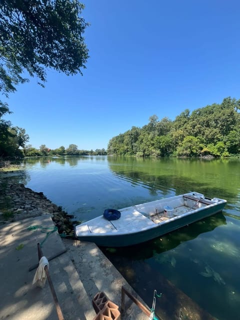 Fishing, Lake view