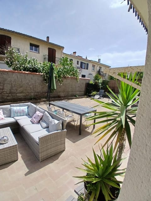 Patio, Balcony/Terrace