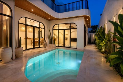 Night, Swimming pool