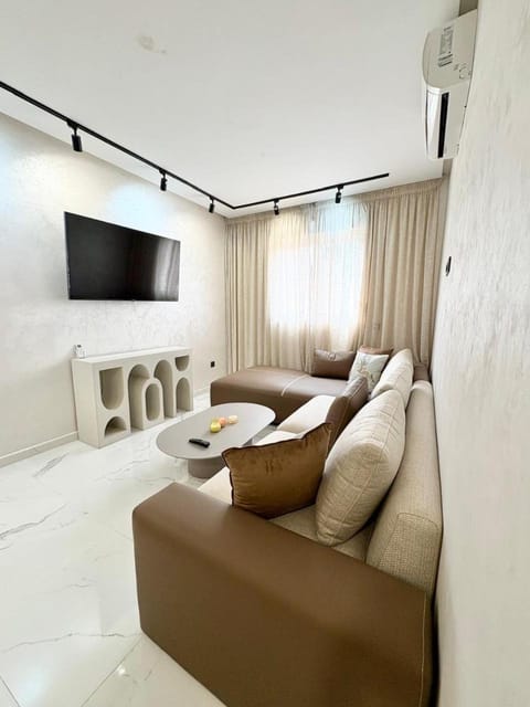 Communal lounge/ TV room, Communal lounge/ TV room, TV and multimedia