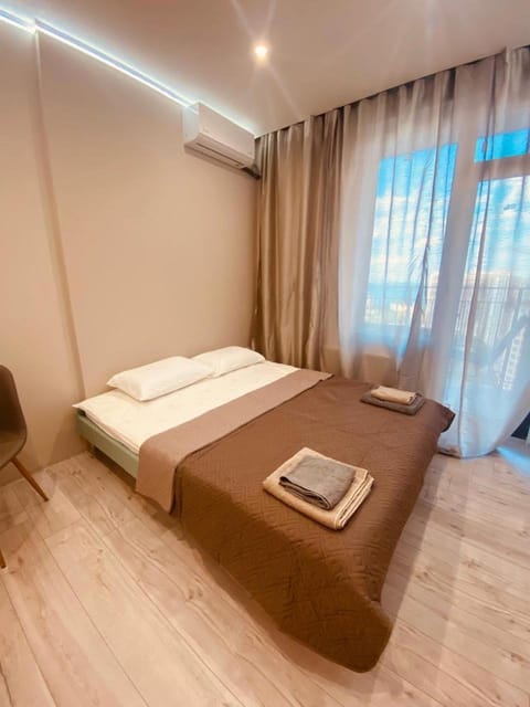 Bed, Bedroom, air conditioner