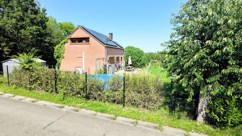 Garden, Swimming pool