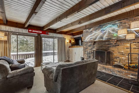 Hemlock Ridge 6A House in Mendon