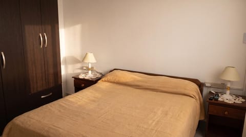 Bed, Bedroom, furniture