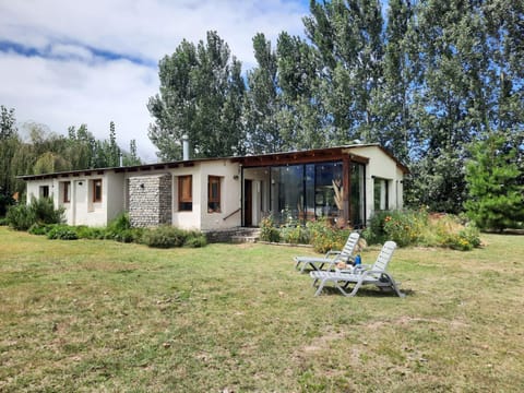 Property building, Facade/entrance, Off site, Garden