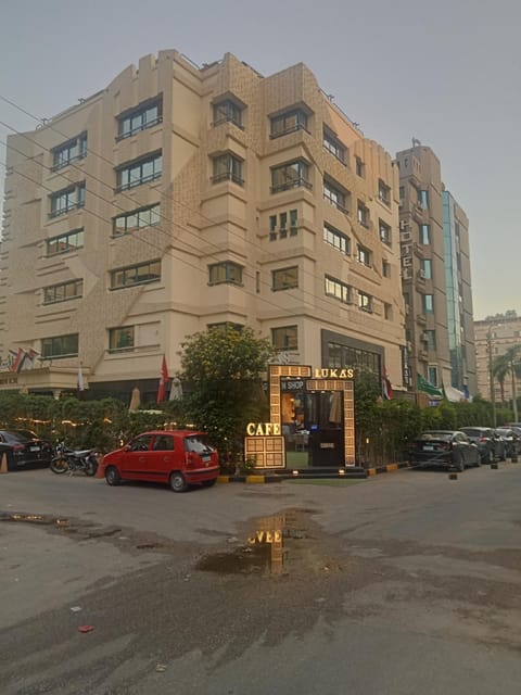 Property building, Street view