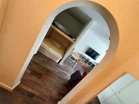Bed, Living room, Photo of the whole room, Dining area, Bedroom