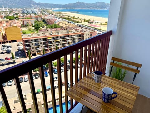 View (from property/room), Balcony/Terrace, Sea view
