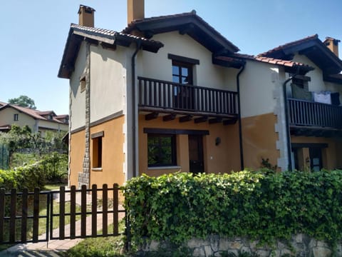 Garden, Balcony/Terrace