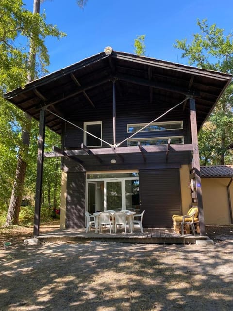 Property building, Patio
