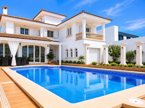 Property building, Pool view, Swimming pool