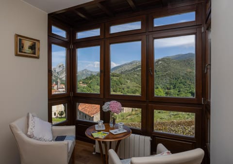 Natural landscape, View (from property/room), Balcony/Terrace, Mountain view