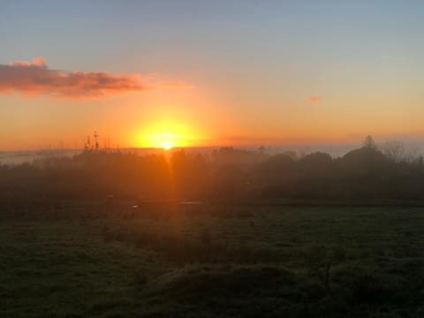 Natural landscape, View (from property/room), Mountain view, Sunrise