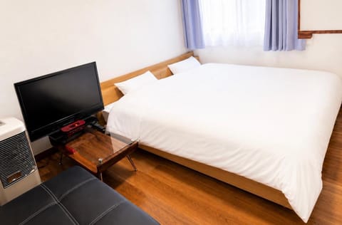Bed, Living room, Bedroom