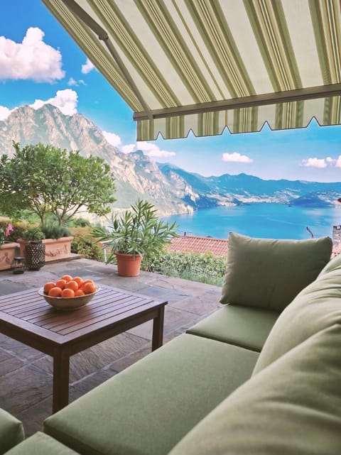 Patio, Day, Natural landscape, View (from property/room), Lake view, Mountain view