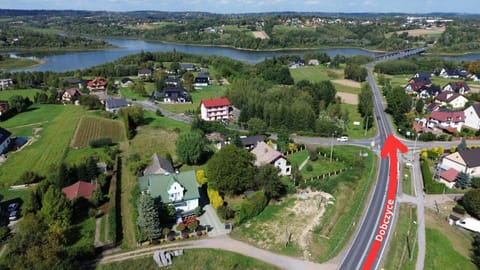 Property building, Neighbourhood, Bird's eye view, Lake view, Location