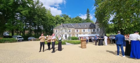 Chateau de l Aviette - Rancennes Bed and Breakfast in Wallonia, Belgium