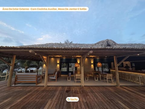 Facade/entrance, Off site, Other, Seating area, Area and facilities