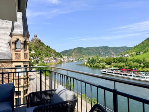 Property building, Nearby landmark, Natural landscape, View (from property/room), Balcony/Terrace, Mountain view, River view
