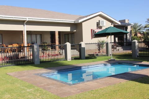 Patio, Garden, Swimming pool