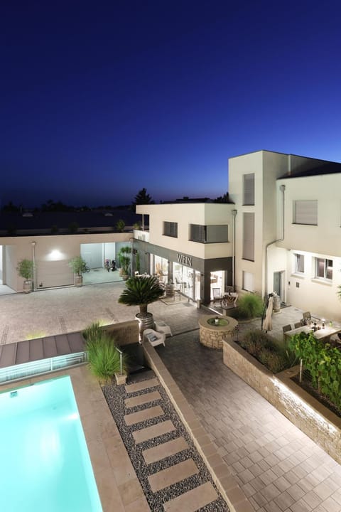 Property building, Night