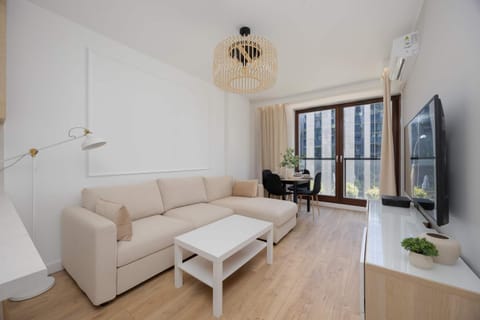 TV and multimedia, Seating area, Evening entertainment