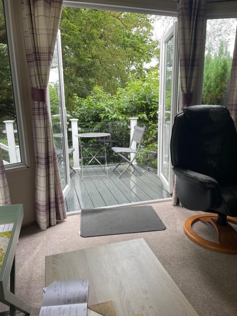Balcony/Terrace, Garden view