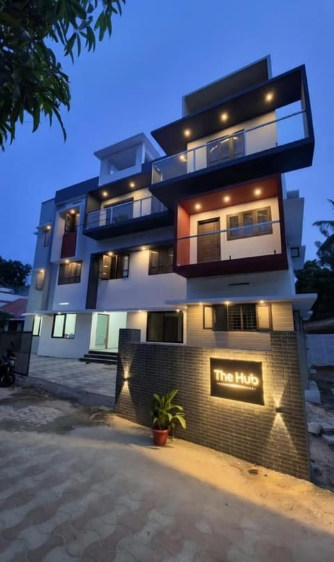 Property building, Night, Balcony/Terrace
