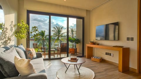 TV and multimedia, Seating area