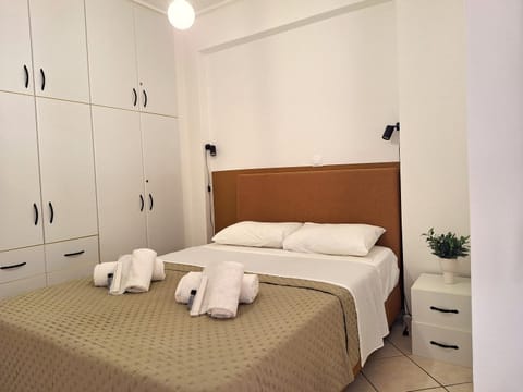 Bed, Bedroom, wardrobe