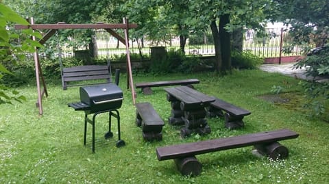 BBQ facilities, Garden