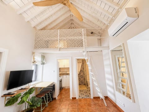 Bathroom, Living room, Seating area, Bedroom, kitchen, air conditioner