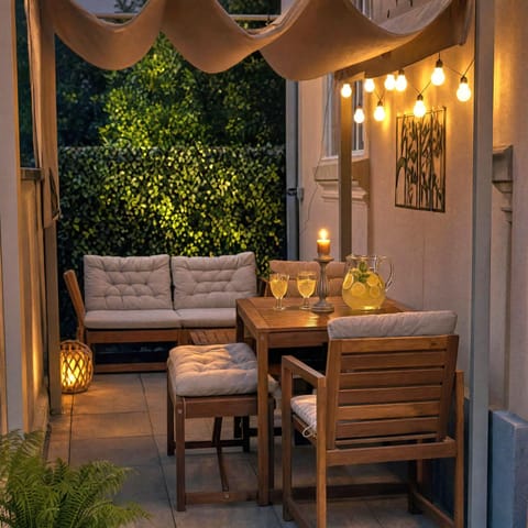 Seating area, Dining area