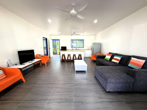 TV and multimedia, Living room, kitchen