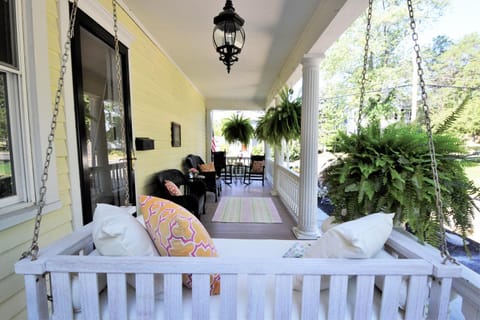 Patio, Balcony/Terrace