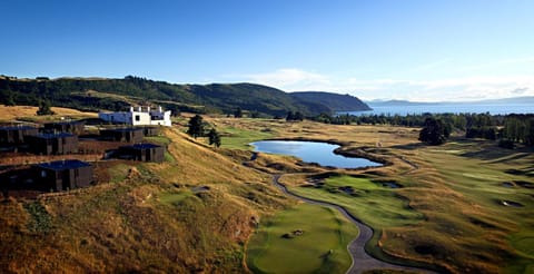 Facade/entrance, Bird's eye view, Garden view, Lake view, Landmark view, Area and facilities