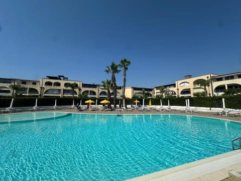Solarium, Swimming pool