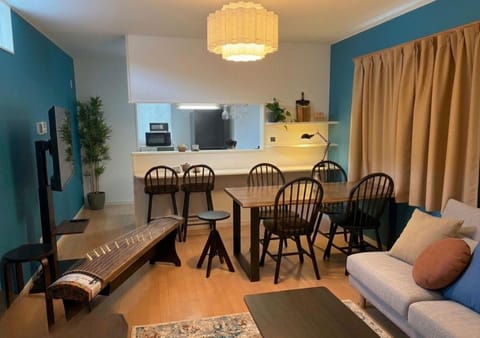 Living room, Dining area
